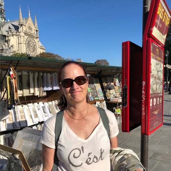 Meet your Posher, Deborah - Picture 2 of 2